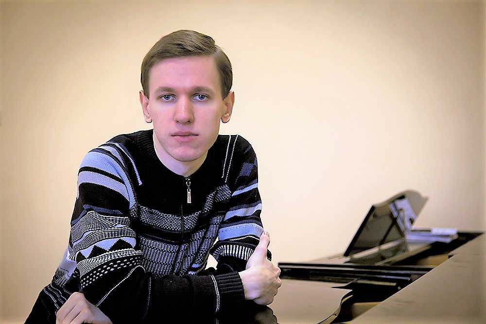 Portrait. CCSRB. Vitaliy Egorov  (fortepiano). 2016-11-23